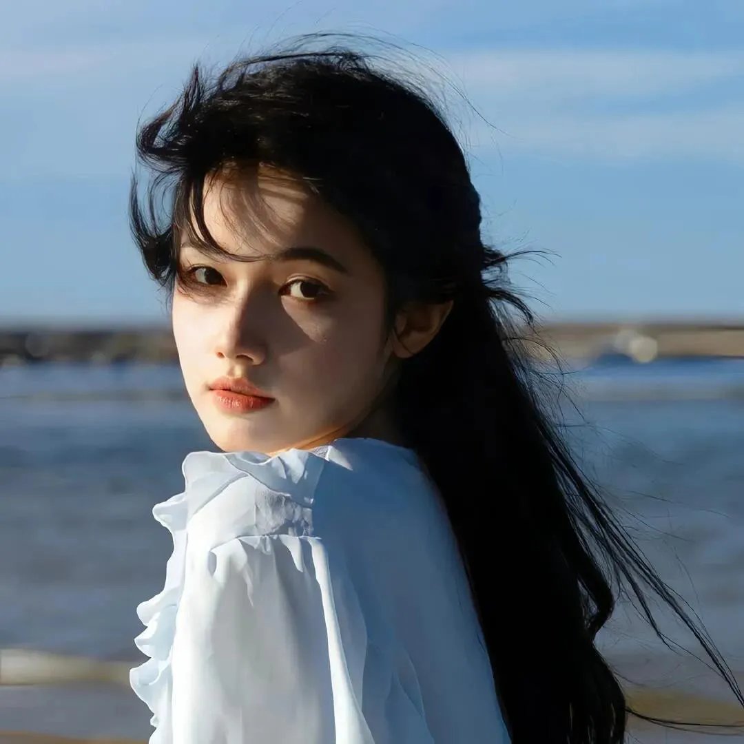 改变攻略对象后，冷面少主他开窍了